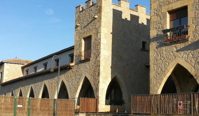 Dúplex amb piscina comunitària i terrassa