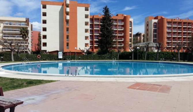 Bonito Apartamento con varias piscinas