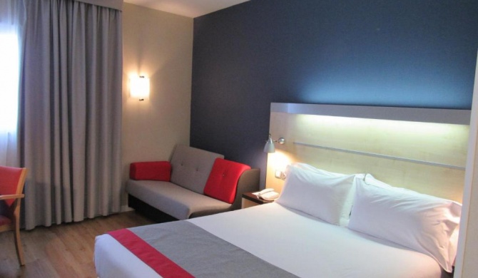 Holiday Inn Express Sant Cugat, an IHG Hotel