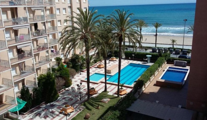 Sea front Apart. 2 Pools / 1ª linea. 2 piscinas