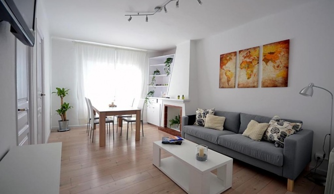 Sunny Apartment Central Sitges