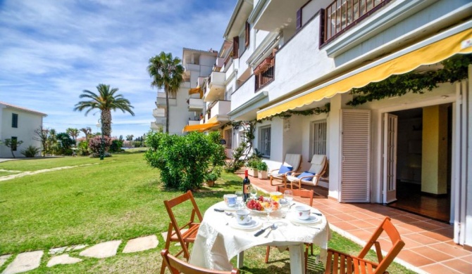 The Porch by Hello Homes Sitges