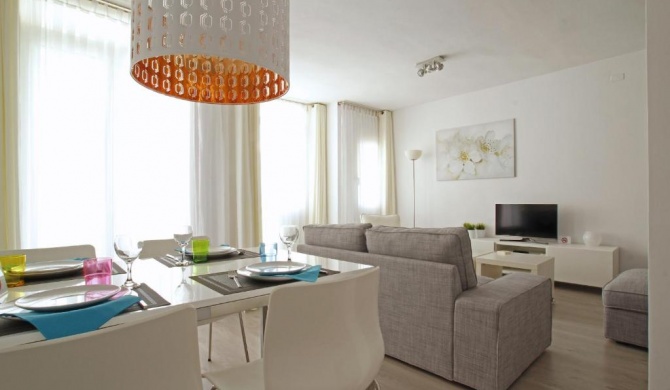 Warm Sands by Hello Homes Sitges