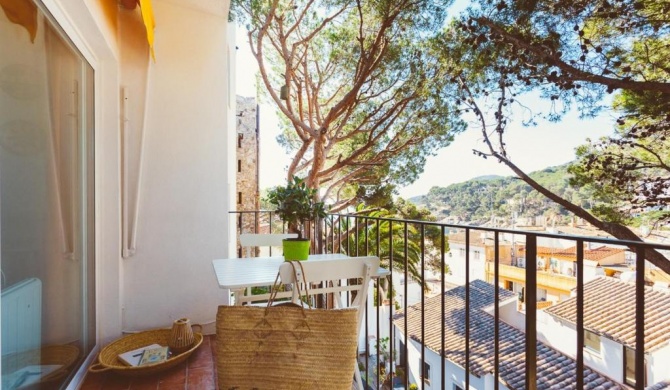 Tamariu Roca Rubia 1- cozy terrace and balcony with views of the seavilla