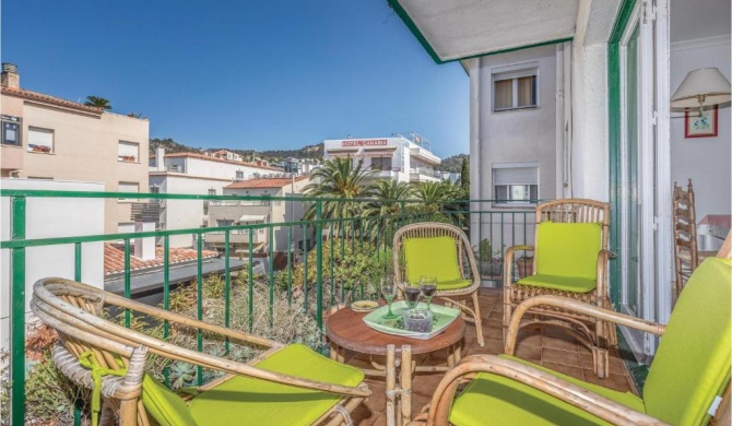 Beautiful apartment in Tossa de Mar with 2 Bedrooms