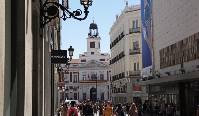 For You Rentals Puerta del Sol Apartments PRE10B