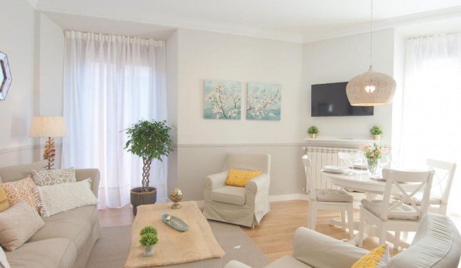 Stylish apartment Pza Mayor / La Latina