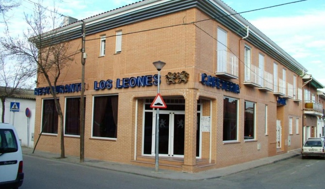 Hotel Los Leones